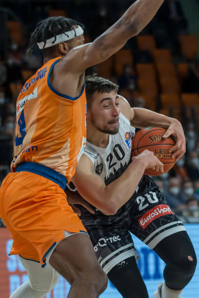 技和无可比 技和无可比