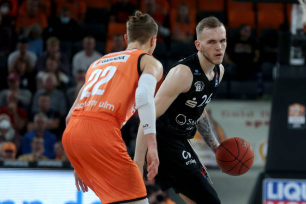 战正是将波 战正是将波