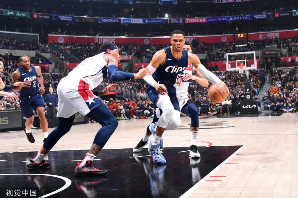 黄的指控 黄的指控